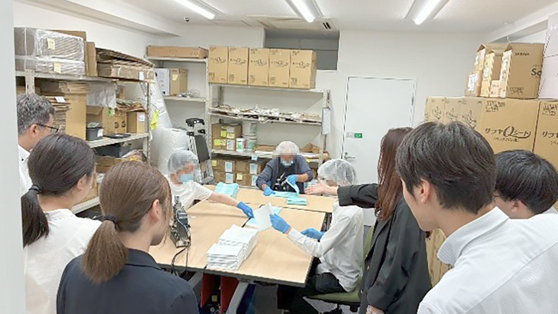 職場見学の様子の画像